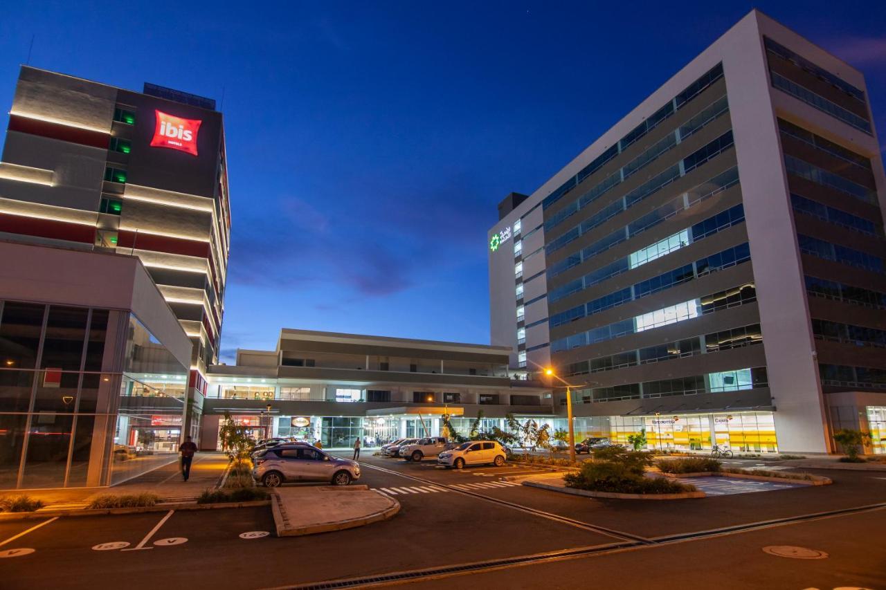 Ibis Apartadó Eksteriør bilde